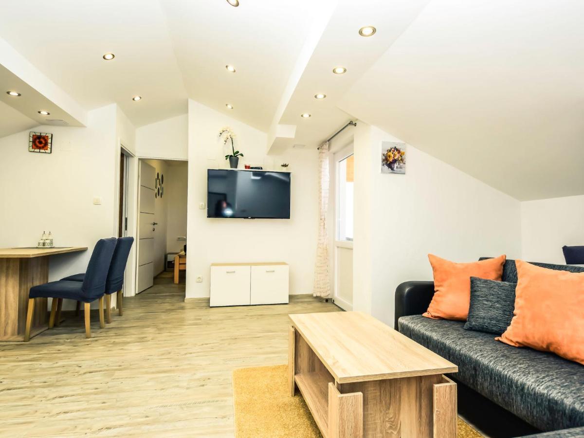 Apartment Matanovi Dvori-2 By Interhome Вир Экстерьер фото